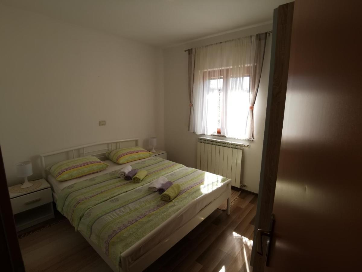 Apartmani Berber Babici Exterior photo