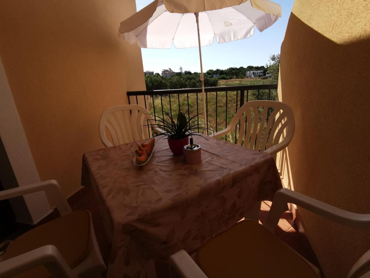 Apartmani Berber Babici Exterior photo